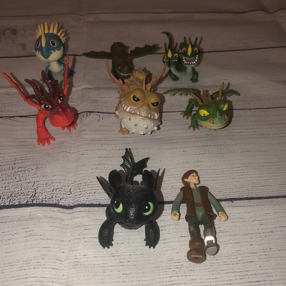 How To Train Your Dragon Figure Set